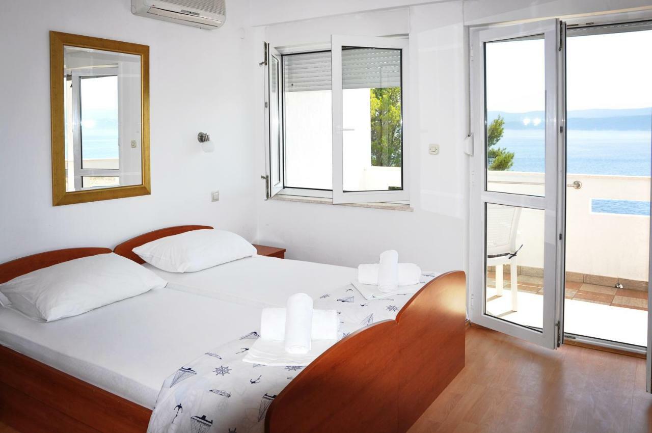 Sunrise Apartments And Studio Apartments Lokva Rogoznica Kültér fotó