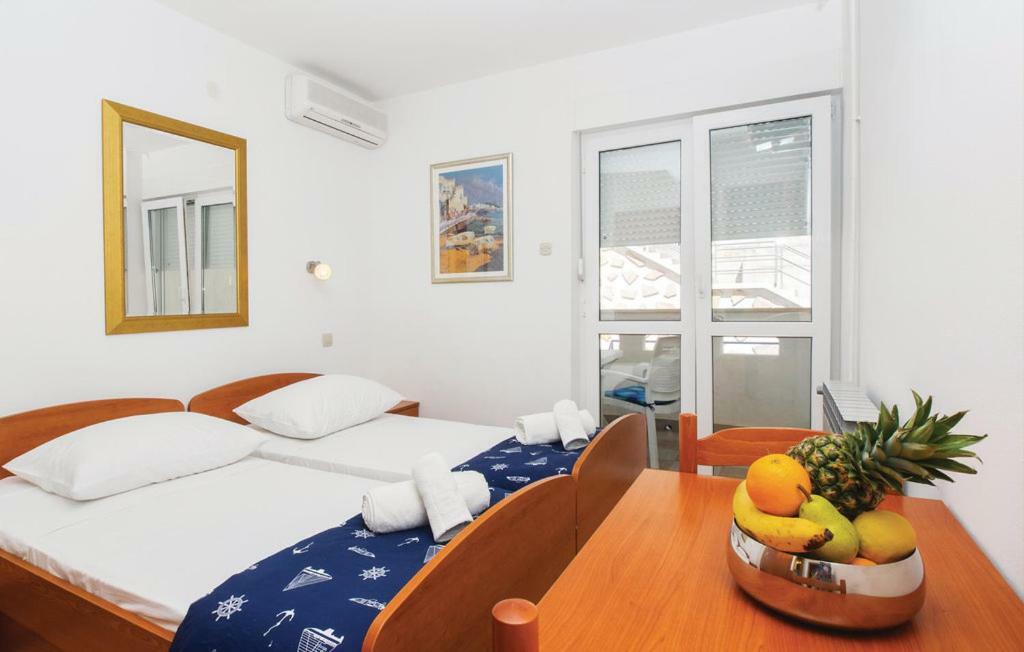 Sunrise Apartments And Studio Apartments Lokva Rogoznica Kültér fotó